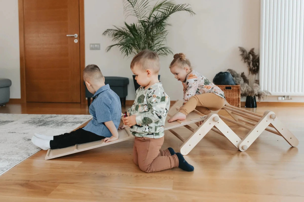 Ette Tete Pikler Triangle with Ramp | Modifiable Montessori Climbing Frame – Climbing Triangle for children, available at Learning Bugs UK