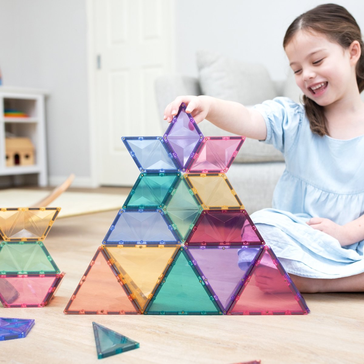 Connetix Magnetic Tiles 48 Piece Pastel Shape Expansion Pack, view 9