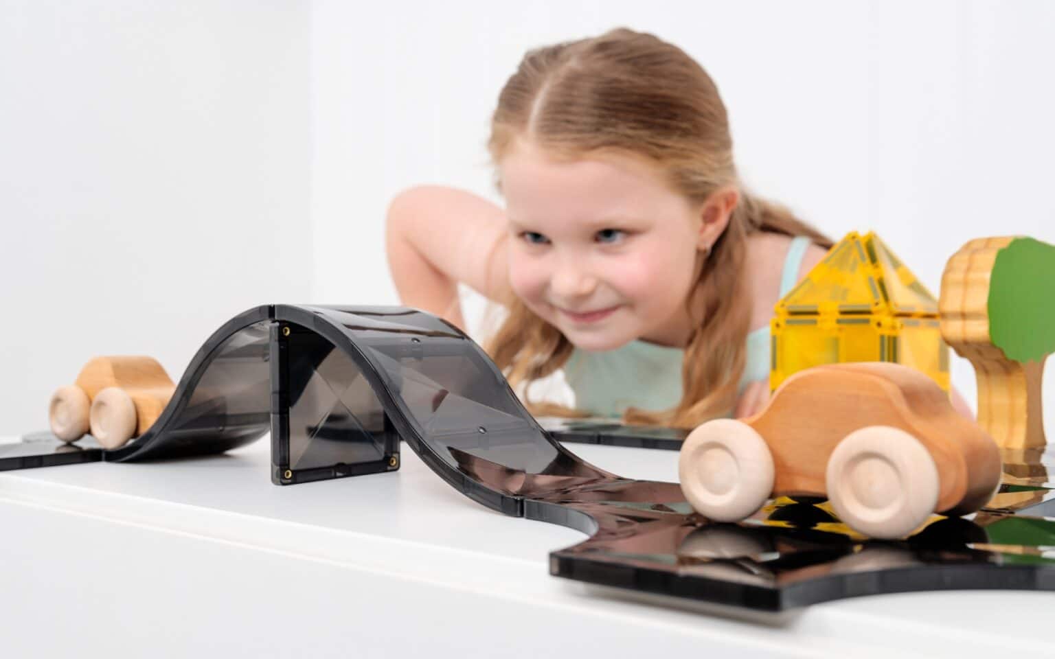 NEW IN: CONNETIX - Creative Roads Pack 48 pc by Connetix - Learning Bugs UK