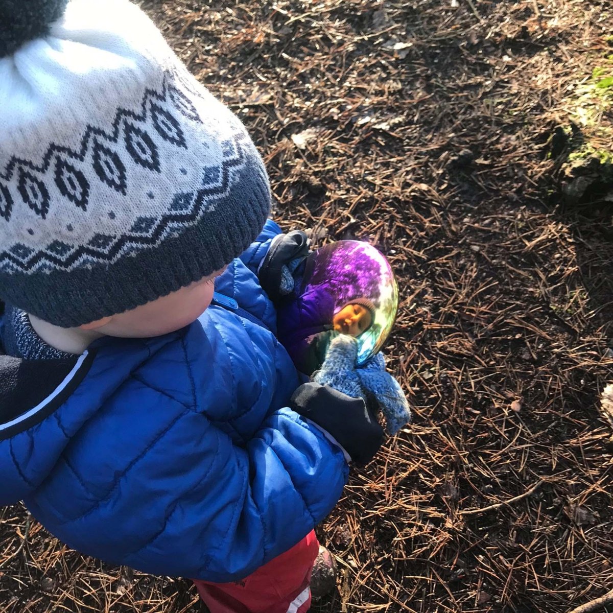 Sensory Steel Colour Burst Buttons – Sensory Reflective - Buttons for children, available at Learning Bugs UK