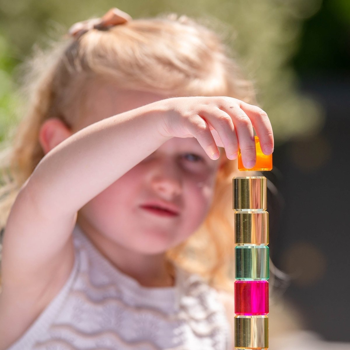 Gem Circle Mirror Tray – for children, available at Learning Bugs UK
