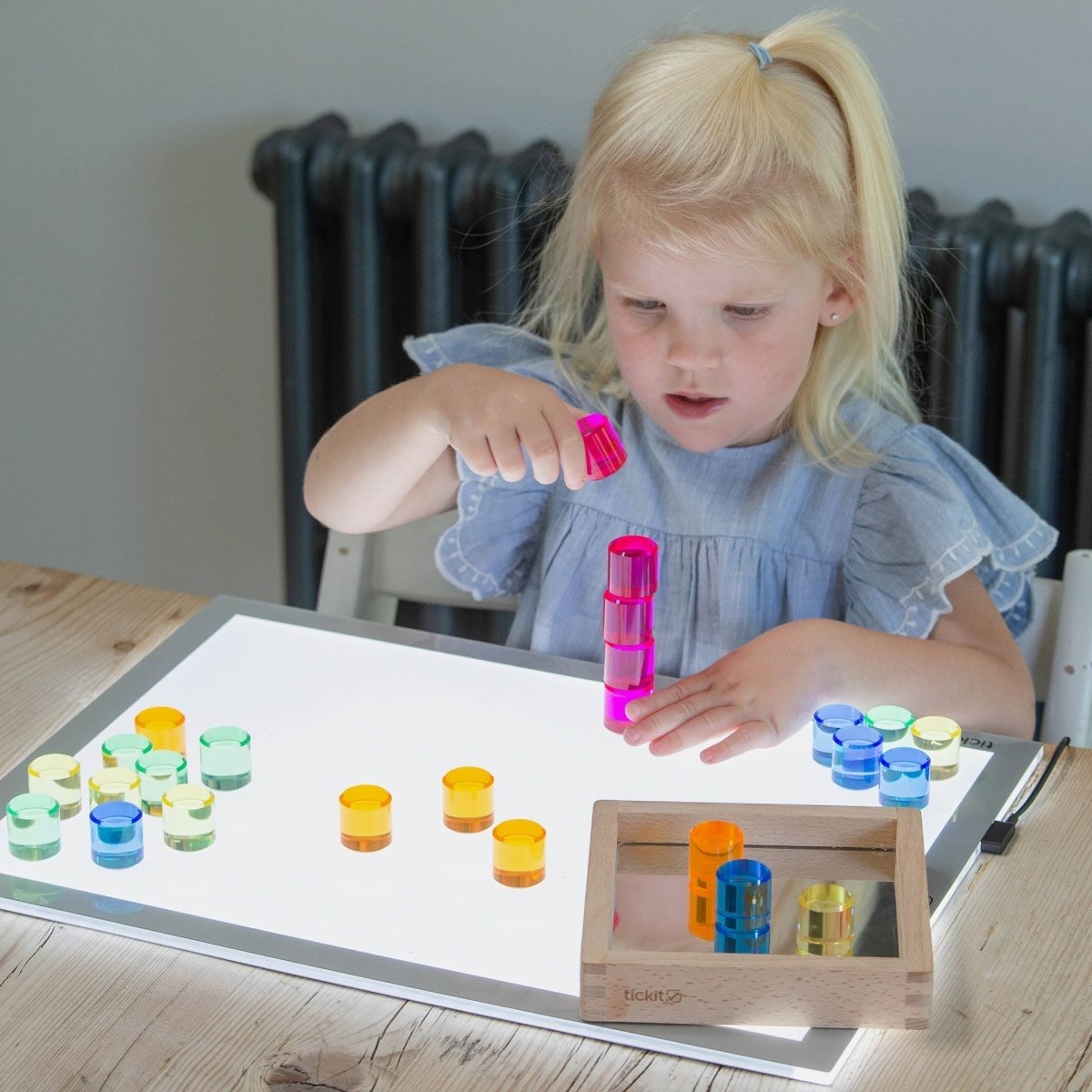 Gem Circle Mirror Tray – for children, available at Learning Bugs UK