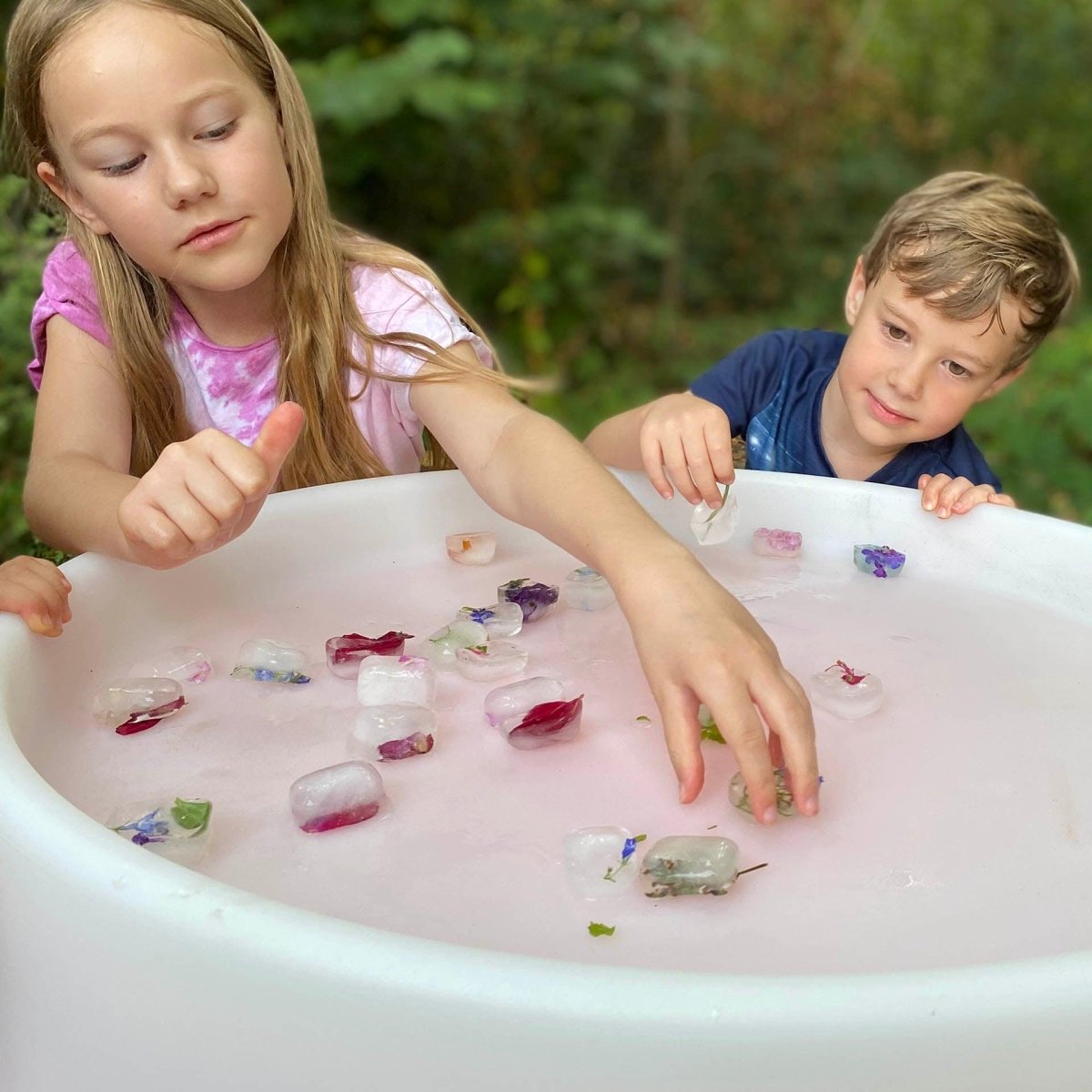 Discovery Glow Table – Baby Toys & Activity Equipment for children, available at Learning Bugs UK