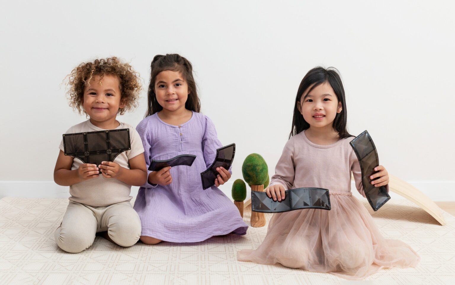 NEW IN: CONNETIX - Creative Roads Pack 48 pc by Connetix - Learning Bugs UK