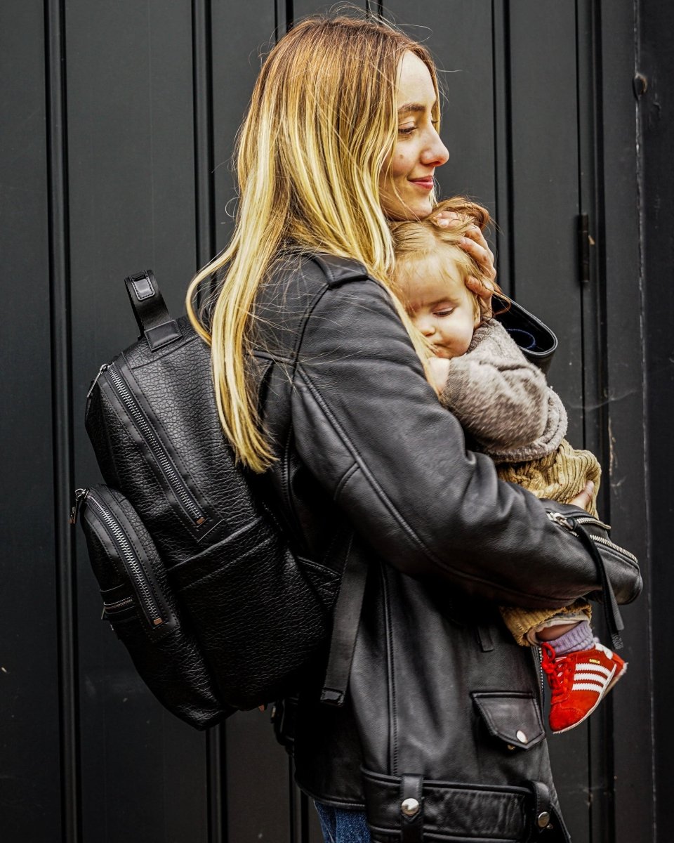 Elwood 2.0 Changing Backpack Black – Changing Backpack for children, available at Learning Bugs UK