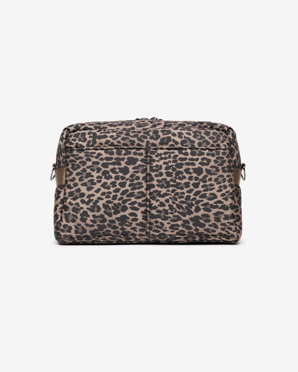 Axel Buggy Organiser / Changing Bag Brown Tonal Leopard – Compact Changing Bag for children, available at Learning Bugs UK