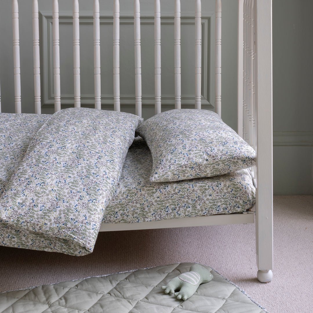 Buy Organic Cotton Cotbed Bedding Set - Riverbank | Bedding for kids by Learning Bugs UK