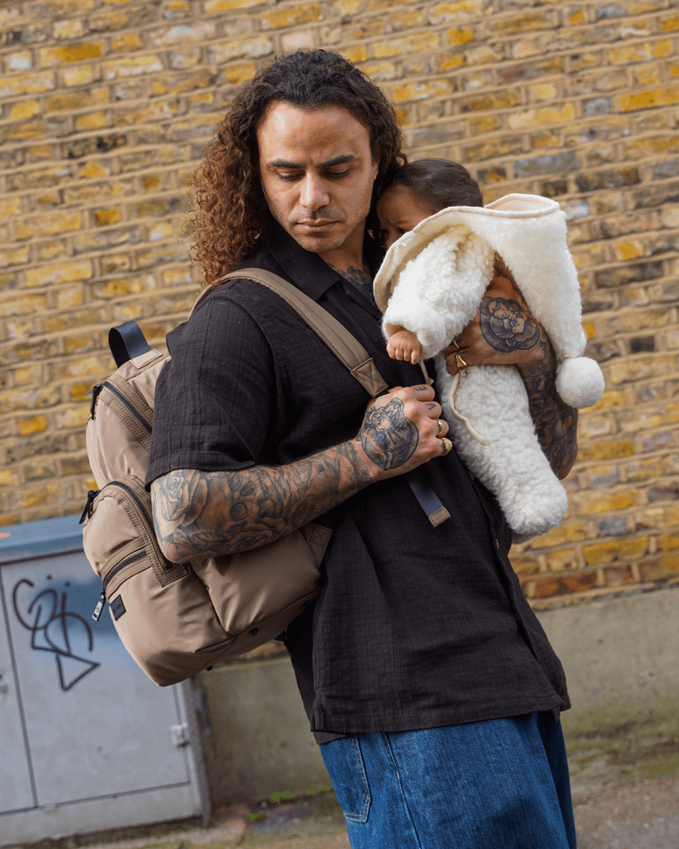 Elwood 2.0 Changing Backpack Mocha – Changing Backpack for children, available at Learning Bugs UK