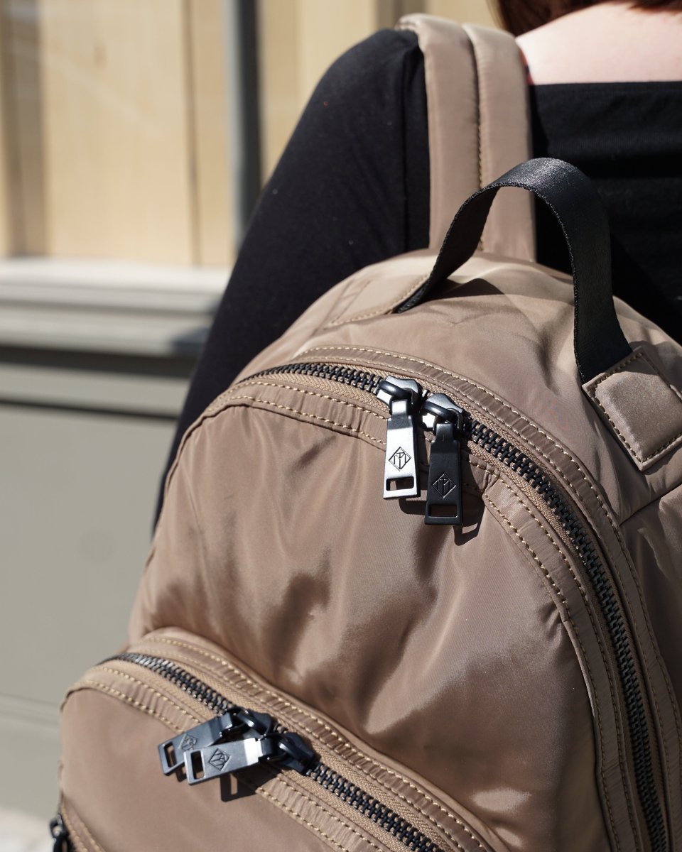 Elwood 2.0 Changing Backpack Mocha – Changing Backpack for children, available at Learning Bugs UK