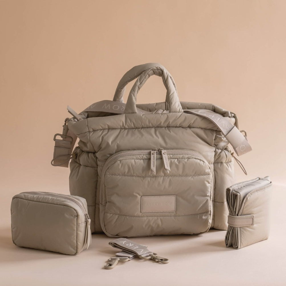 Baby Changing Tote Bag - Oyster – Changing Bags & Travel Changing Mats for children, available at Learning Bugs UK
