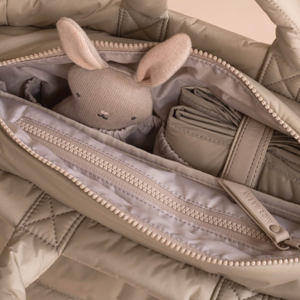 Baby Changing Tote Bag - Oyster – Changing Bags & Travel Changing Mats for children, available at Learning Bugs UK