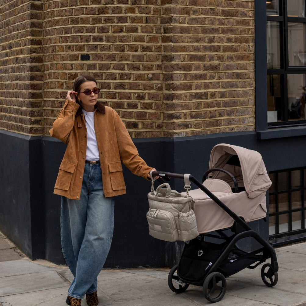 Baby Changing Tote Bag - Oyster – Changing Bags & Travel Changing Mats for children, available at Learning Bugs UK