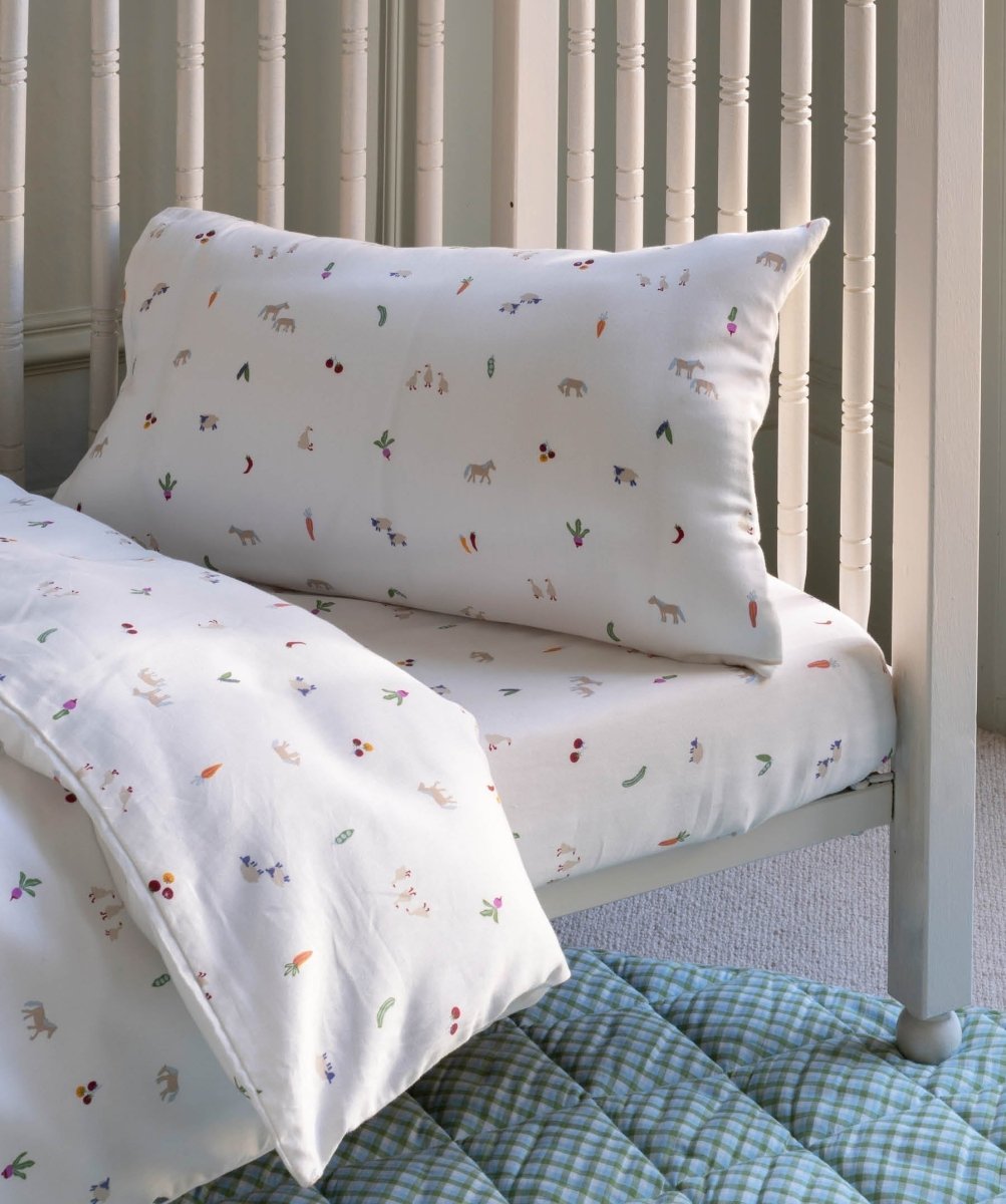 Organic Cotton Cotbed Bedding Set - Little Farm – Bedding for children, available at Learning Bugs UK