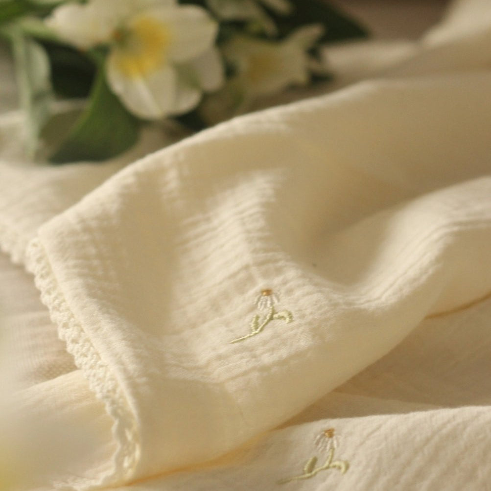Embroidered Muslin blanket - Wild Chamomile – Blankets for children, available at Learning Bugs UK
