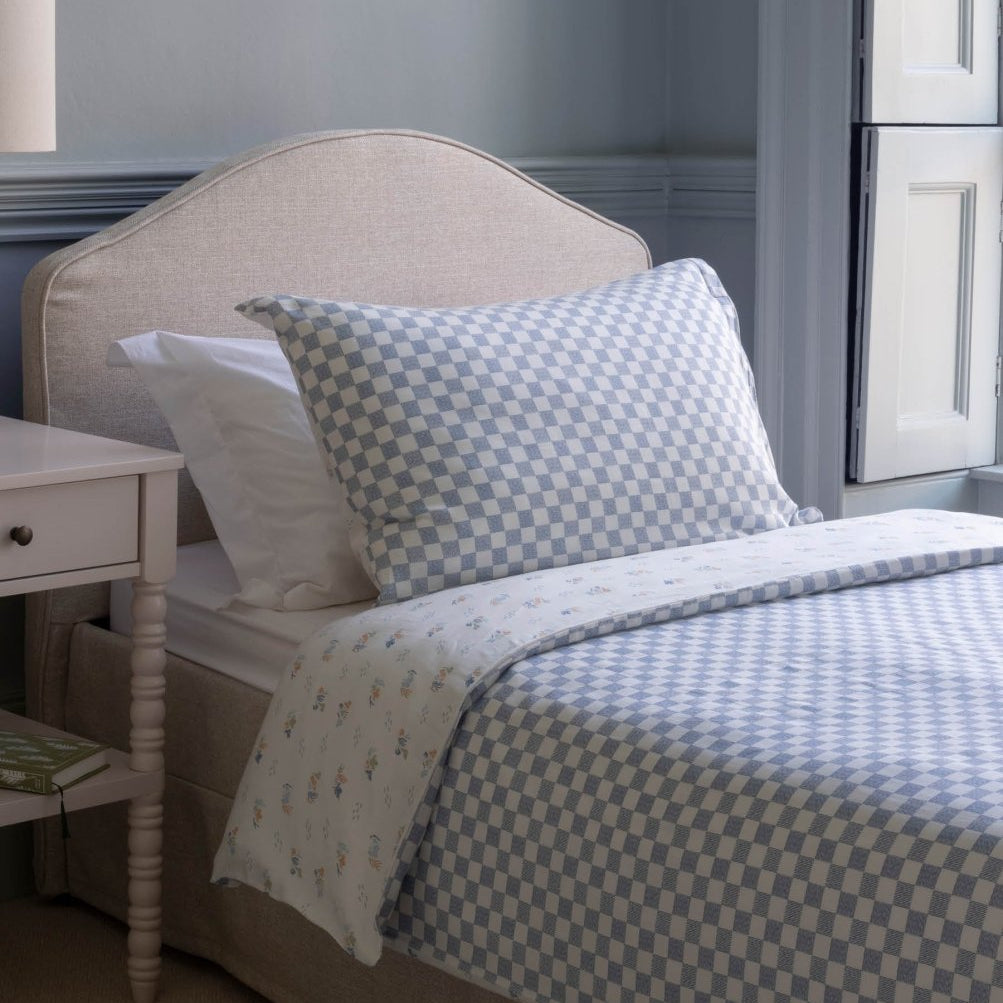 Organic Cotton Single Bedding Set - Waves – Bedding for children, available at Learning Bugs UK