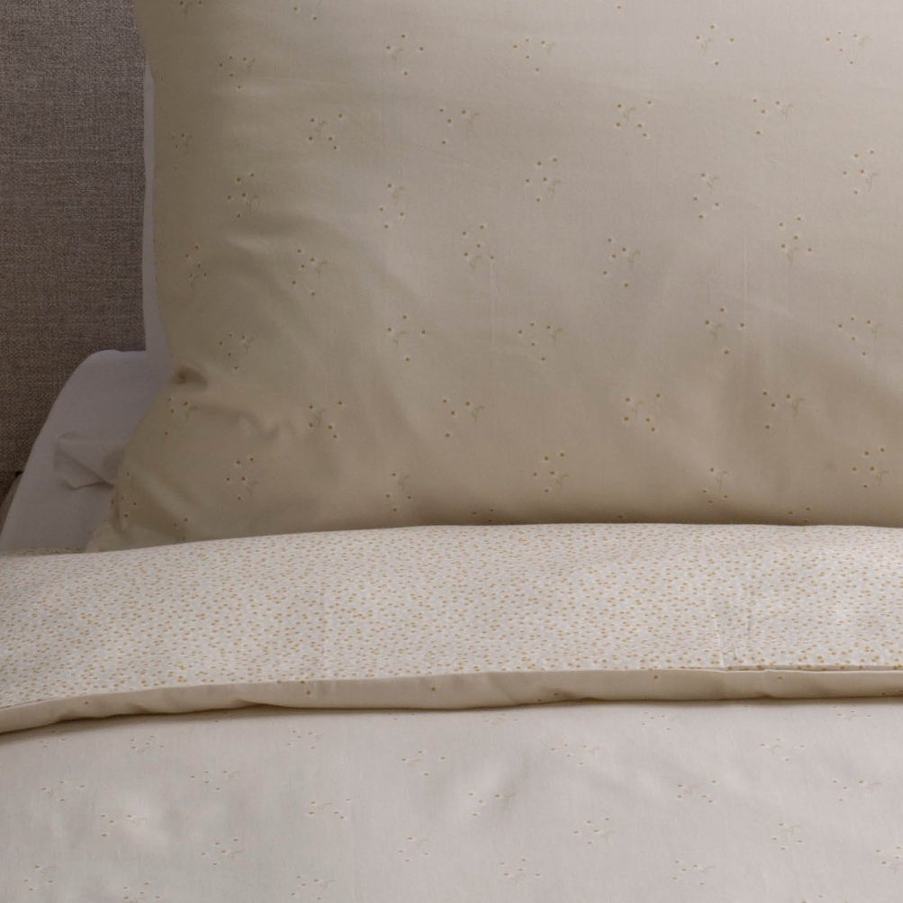 Organic Cotton Single Bedding Set - Wild Chamomile – Bedding for children, available at Learning Bugs UK