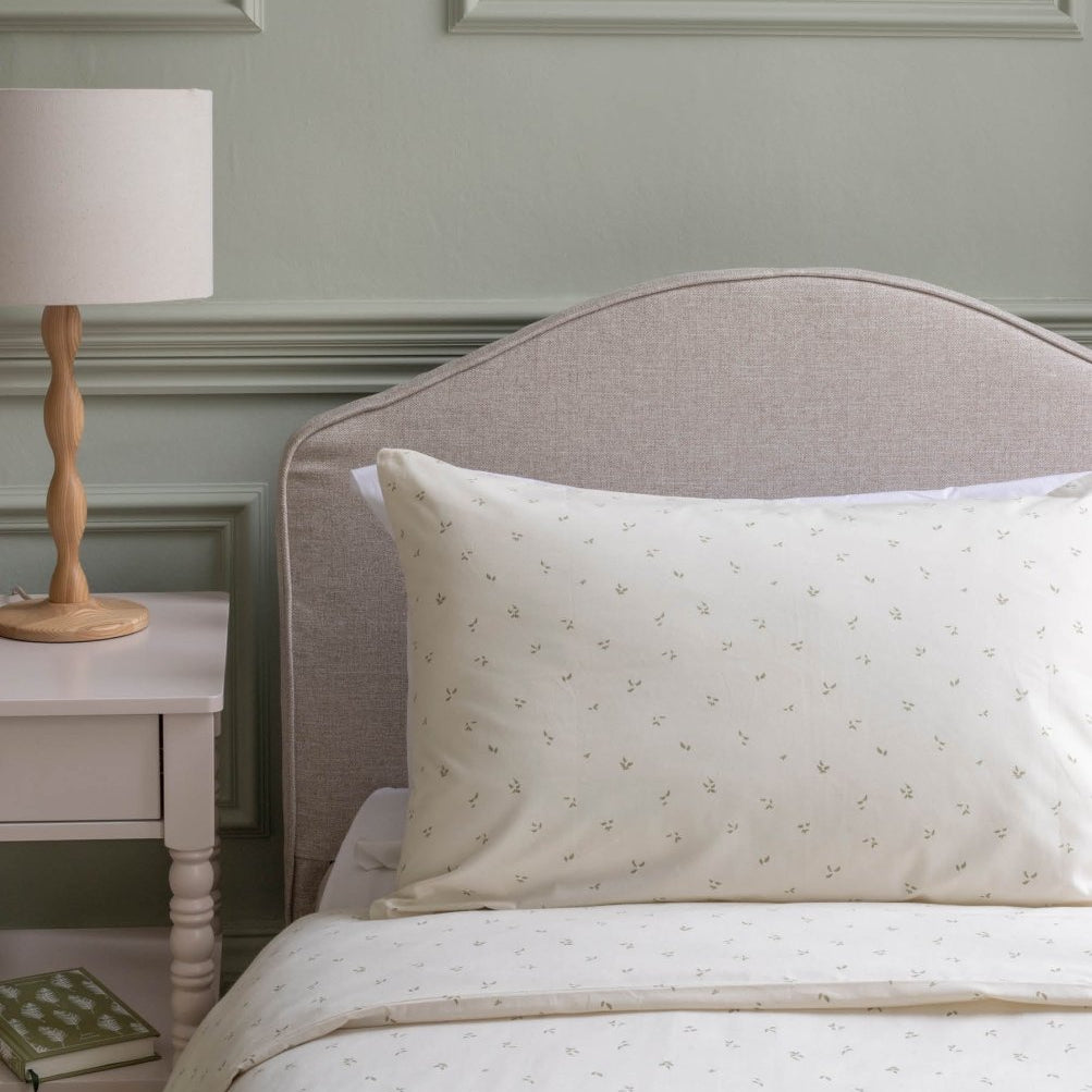 Organic Cotton Single Bedding Set - Nettle Scatter – Bedding for children, available at Learning Bugs UK