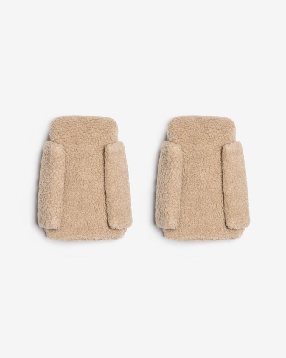 Universal Buggy Handmitts Borg Fleece – Buggy Handmuff for children, available at Learning Bugs UK