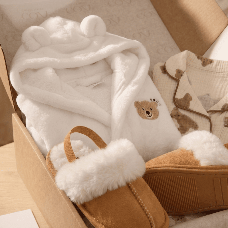The Cozy Bath & Bedtime Bear Personalised Gift Box – Gift Sets for children, available at Learning Bugs UK