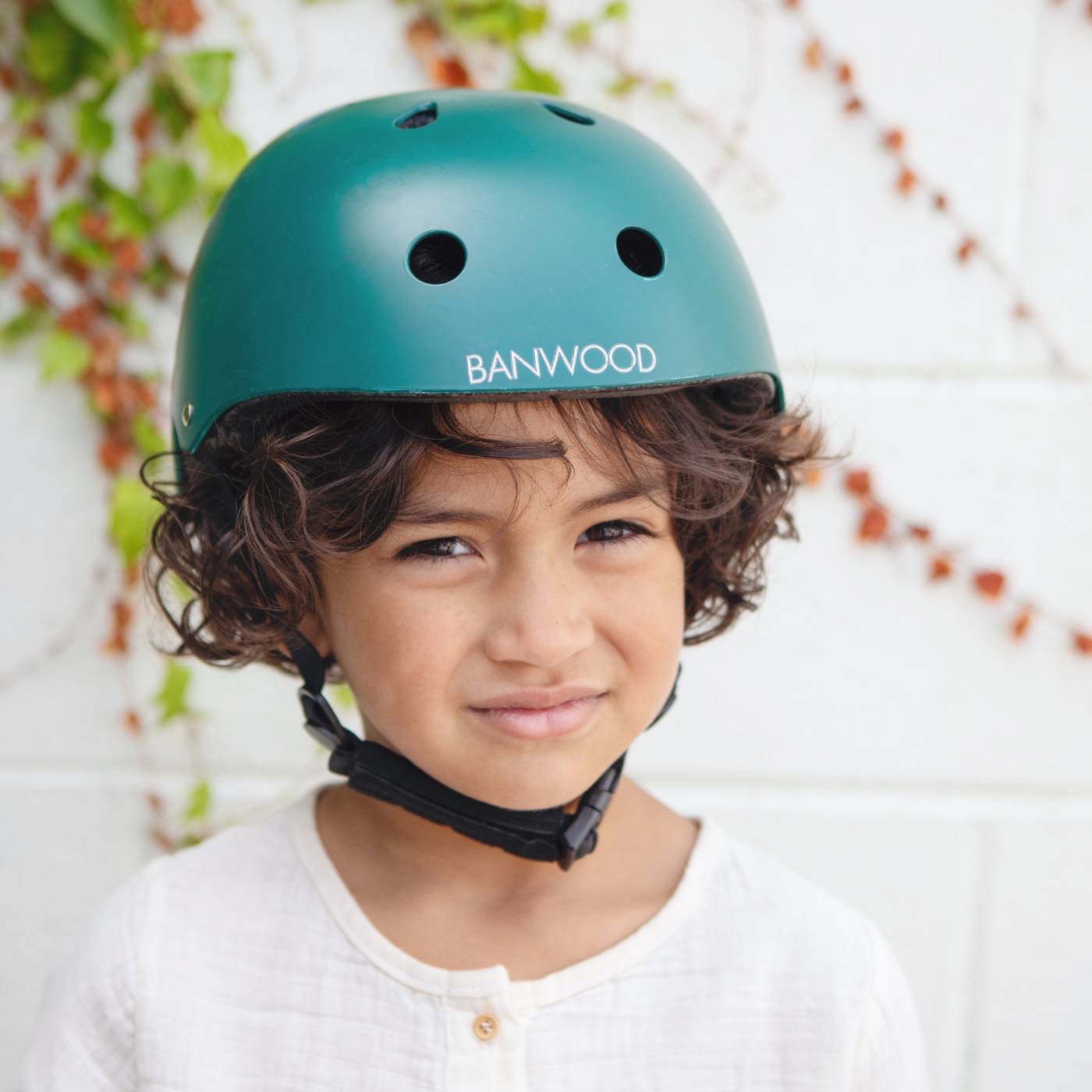 Banwood Classic – Kids Bike & Scooter Helmet (Matte Green)