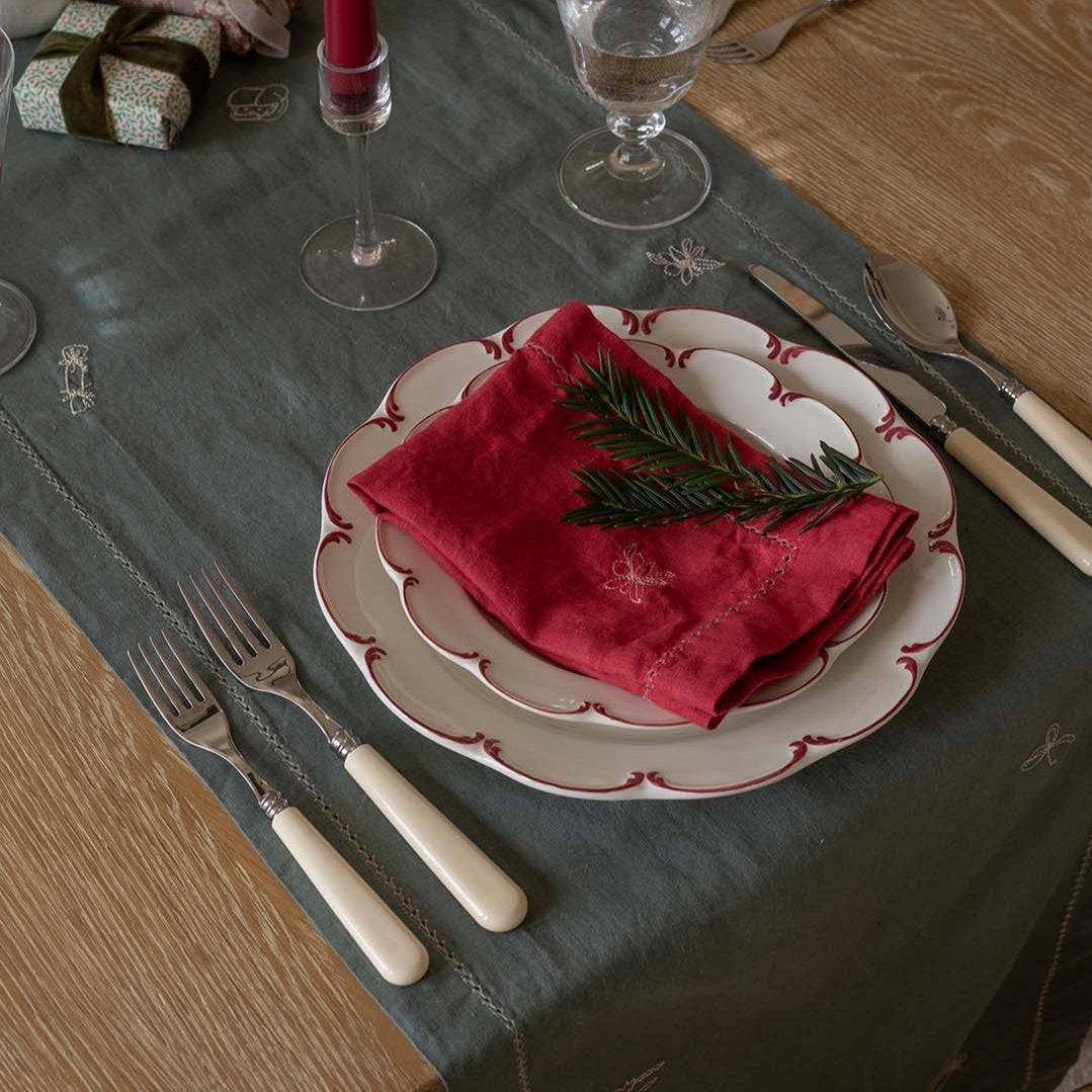 Buy Embroidered Linen Napkins, Set of 4 - Berry | Christmas for kids by Learning Bugs UK