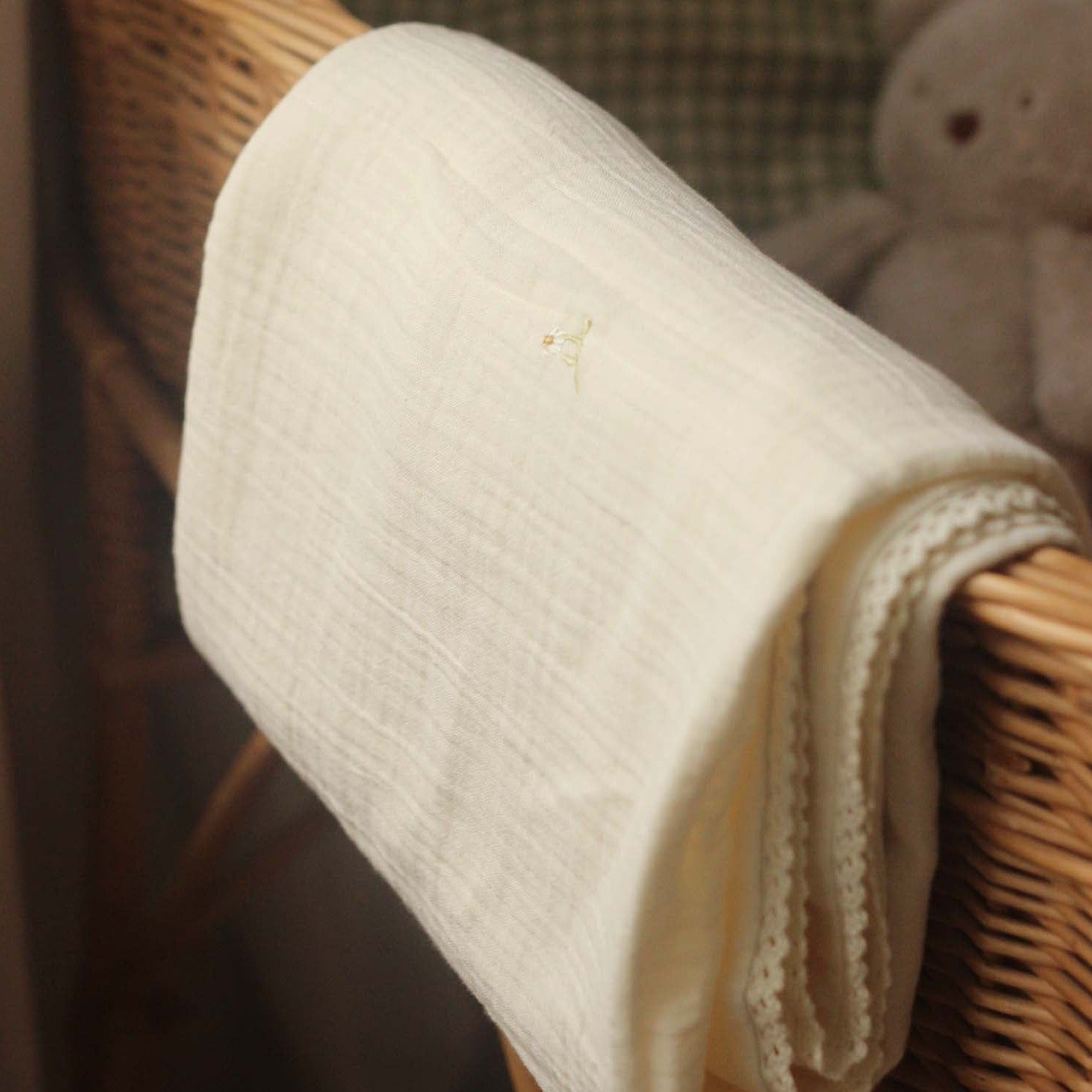 Buy Embroidered Muslin Blanket - Wild Chamomile | Blankets for kids by Learning Bugs UK