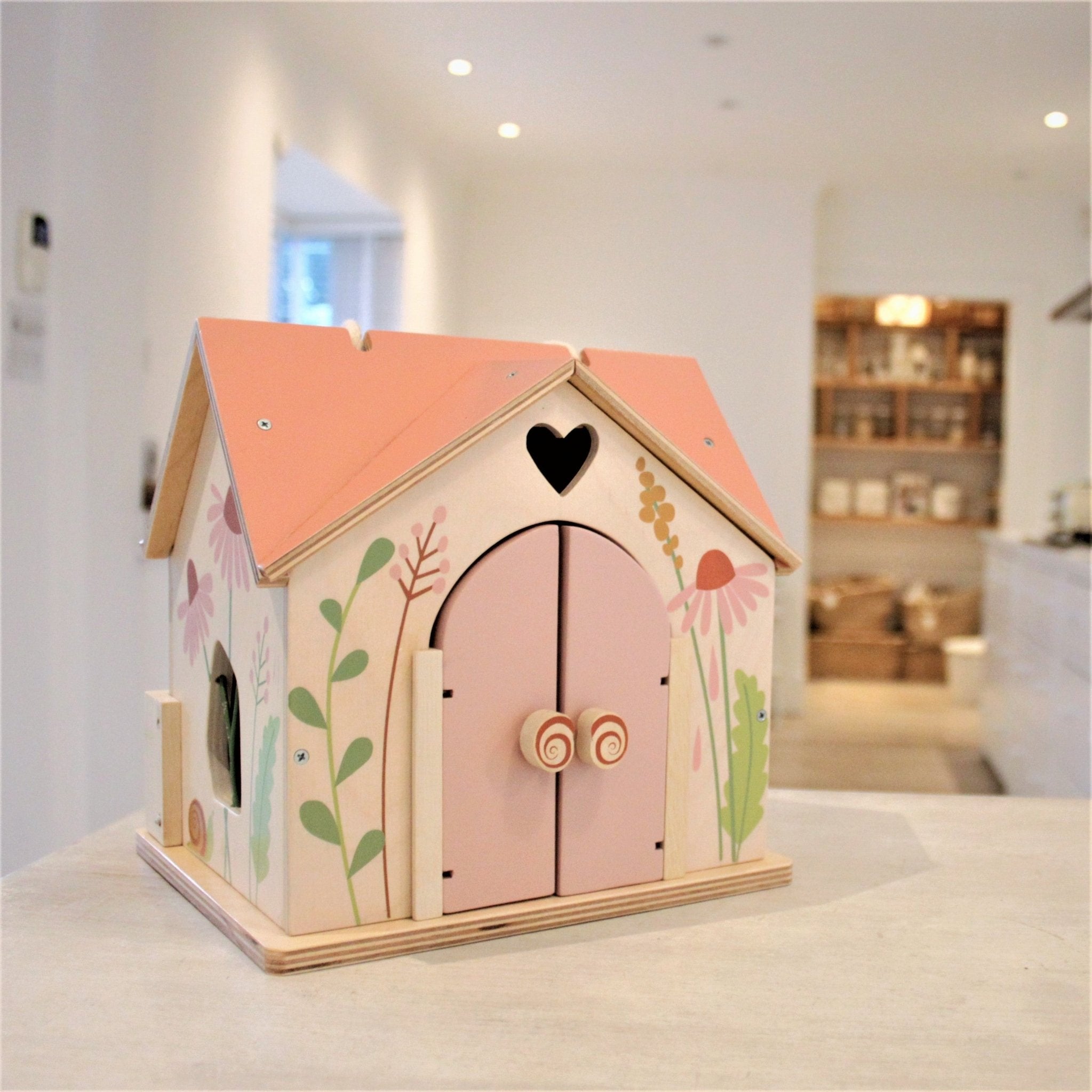 Buy Rosewood Cottage | small world playset for kids by Learning Bugs UK