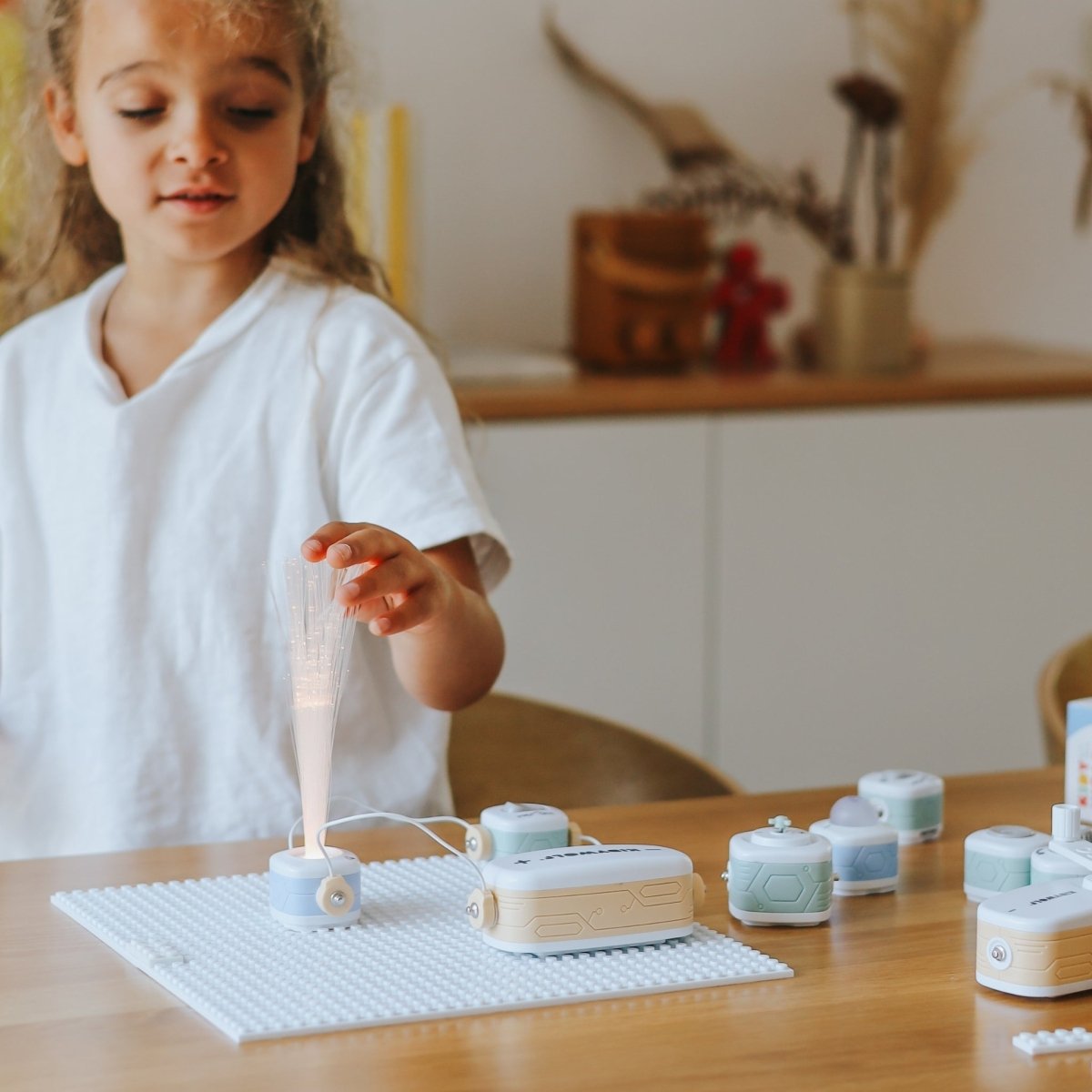 KIDYELEC My First Electrical Kit Starter Pack – Exploration & Discovery for children, available at Learning Bugs UK