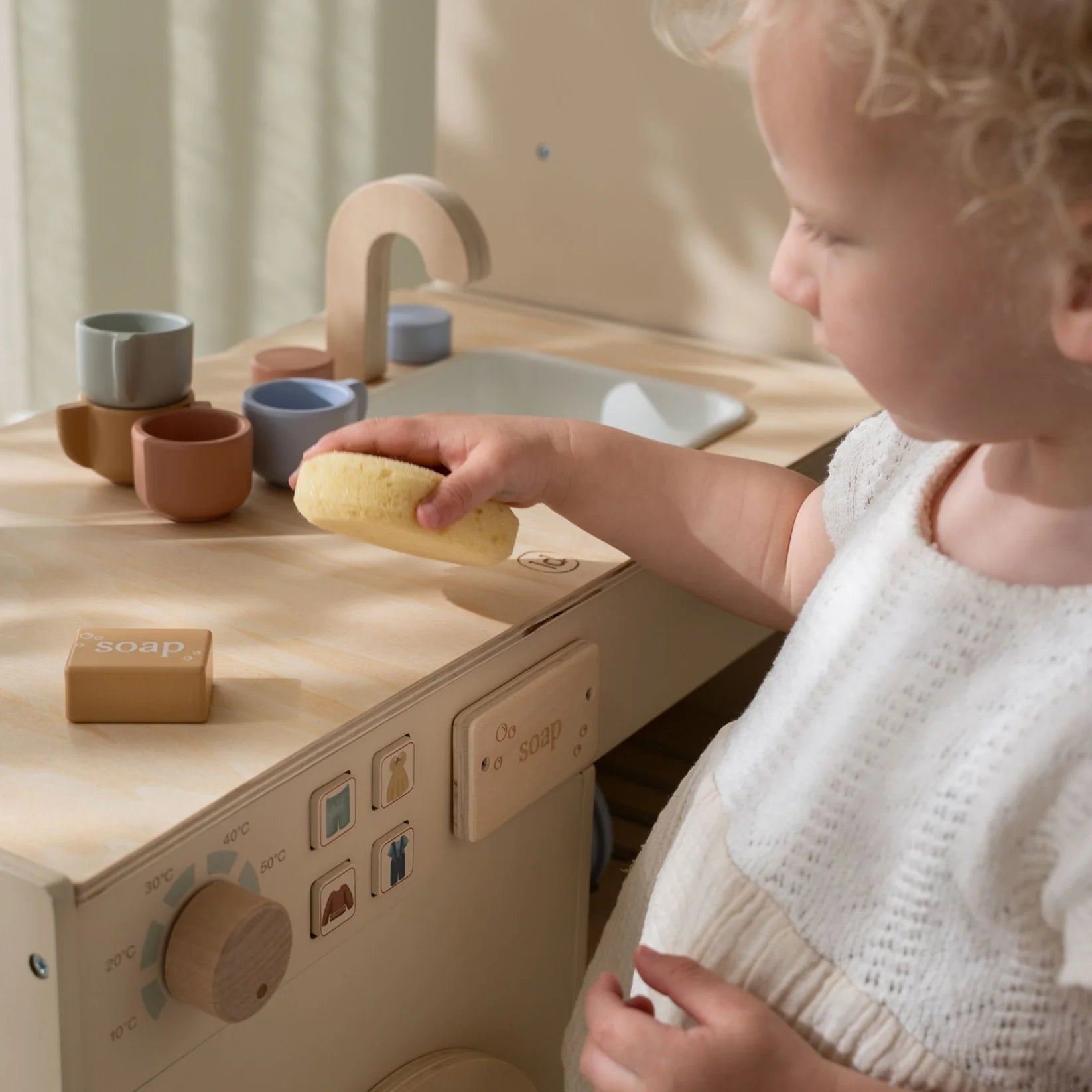 Buy Little Dutch Wooden Washing Machine | for kids by Learning Bugs UK
