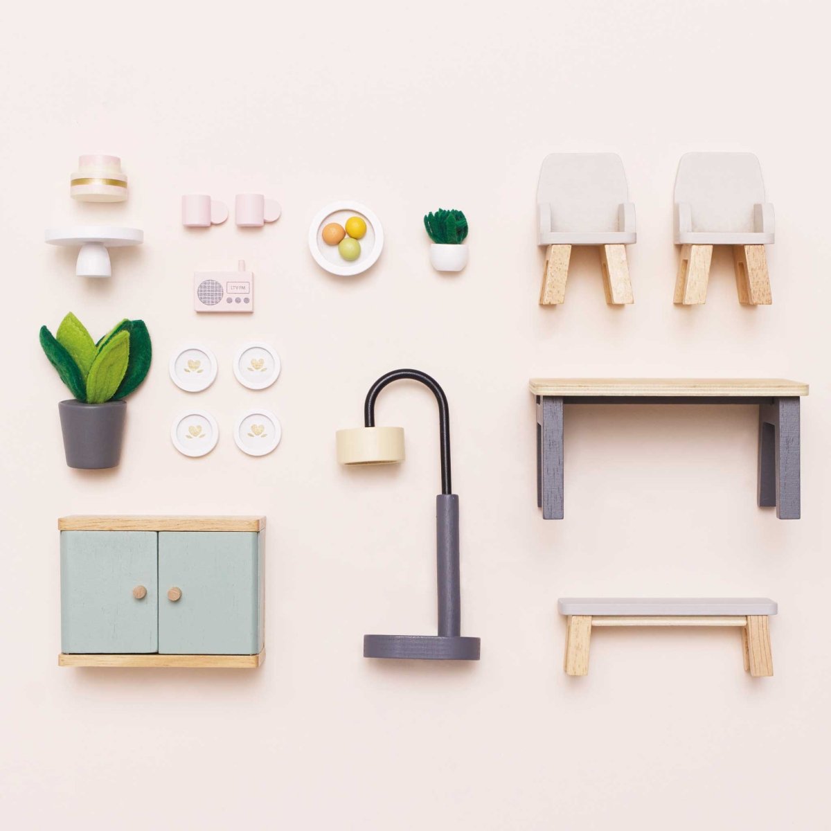 Deluxe Doll House Furniture Collection – Dollhouses for children, available at Learning Bugs UK