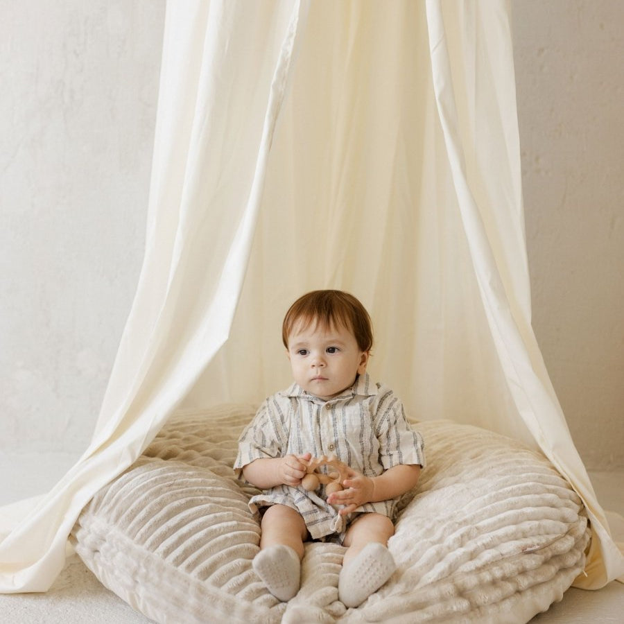 MINICAMP Hanging Canopy for Toddler Bed or Play Space – Teepees for children, available at Learning Bugs UK