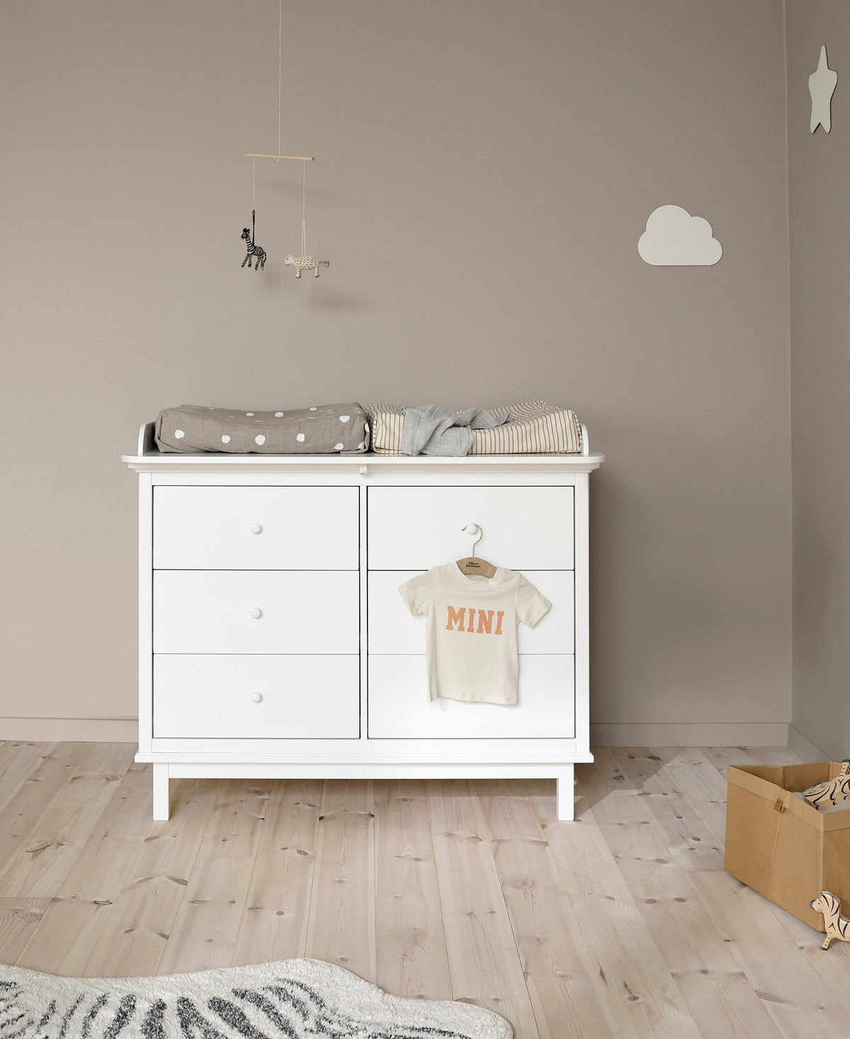 Oliver Furniture Seaside Nursery Dresser 6 Drawers – Chest of Drawers for children, available at Learning Bugs UK