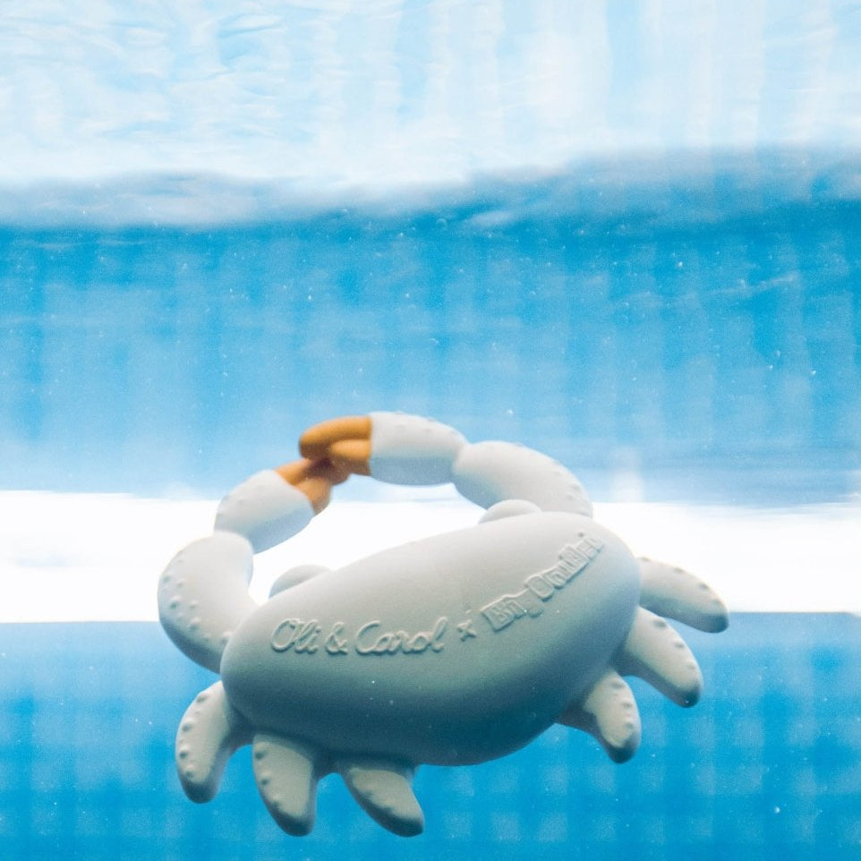 Oli & Carol x BIGSTUFFED Sharon the Crab Bath Toy – Bath Toys for children, available at Learning Bugs UK