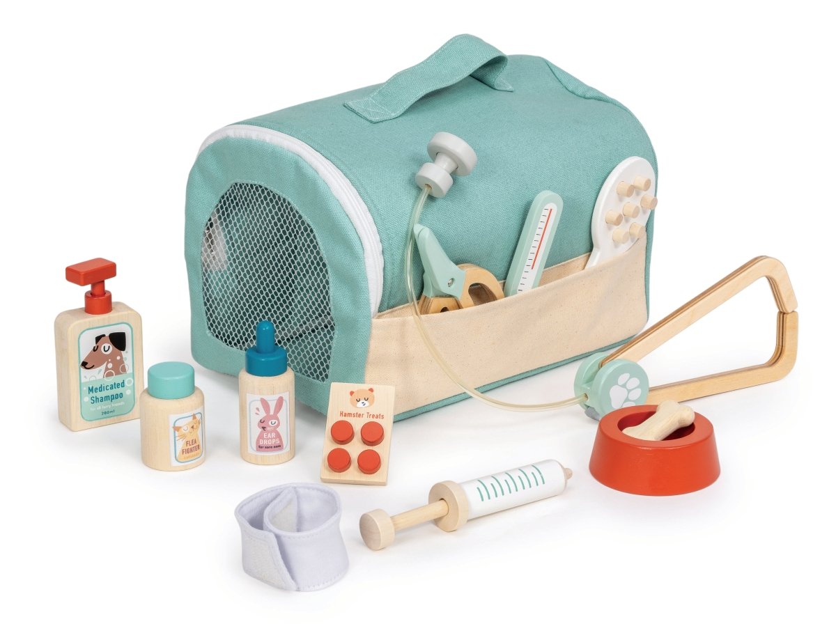 Animal Rescue Vet Set – role play for children, available at Learning Bugs UK