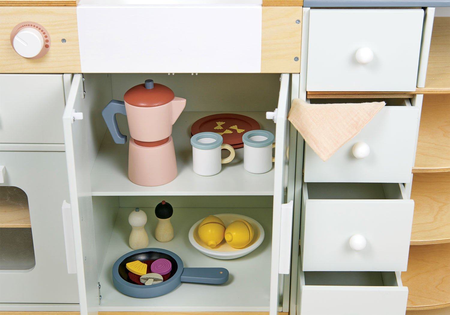 Buy La Fiamma Grand Kitchen | Wooden toy kitchen for kids by Learning Bugs UK