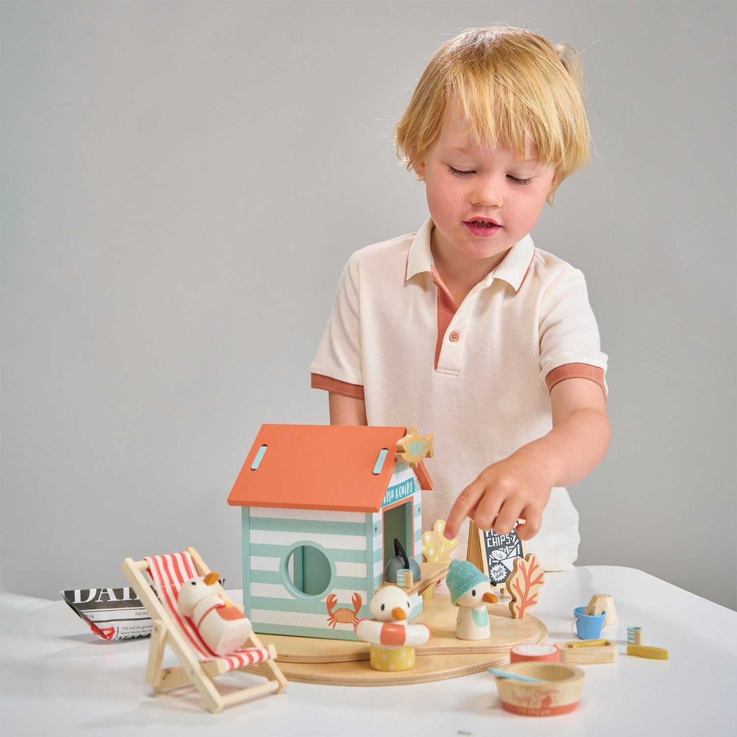Buy Sandy's Beach Hut | small world playset for kids by Learning Bugs UK