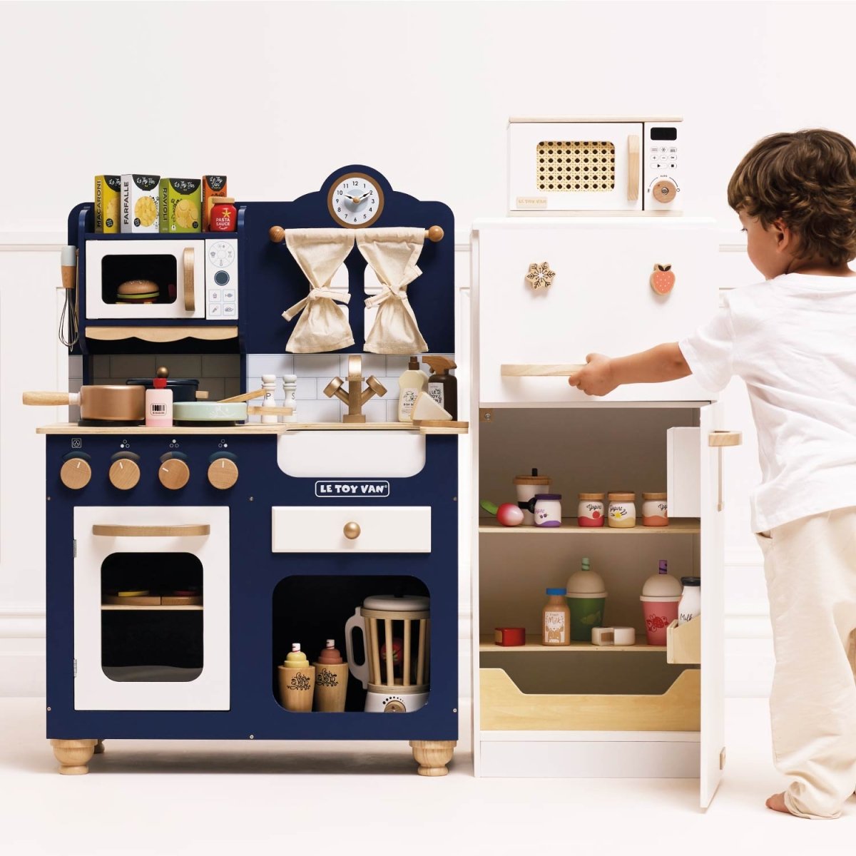 Kitchen Freestanding Fridge Freezer – Toy Kitchens & Play Food for children, available at Learning Bugs UK
