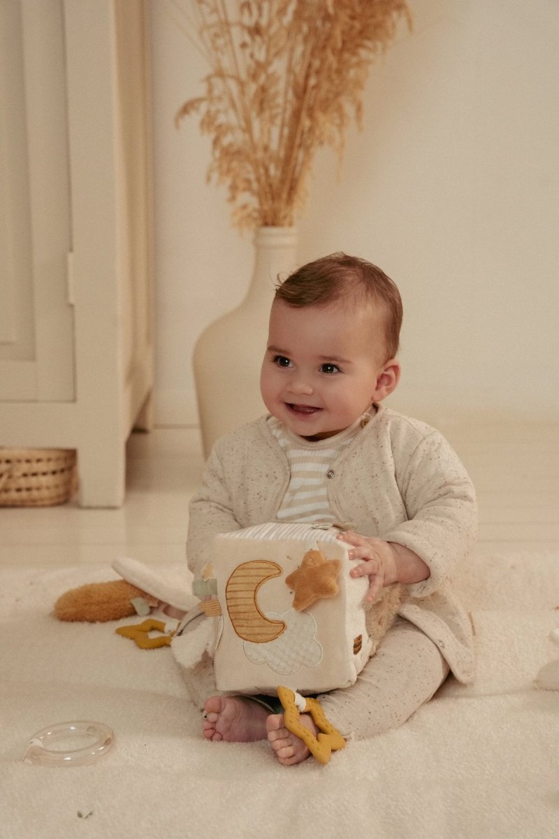 Activity Cube Newborn Naturals – for children, available at Learning Bugs UK