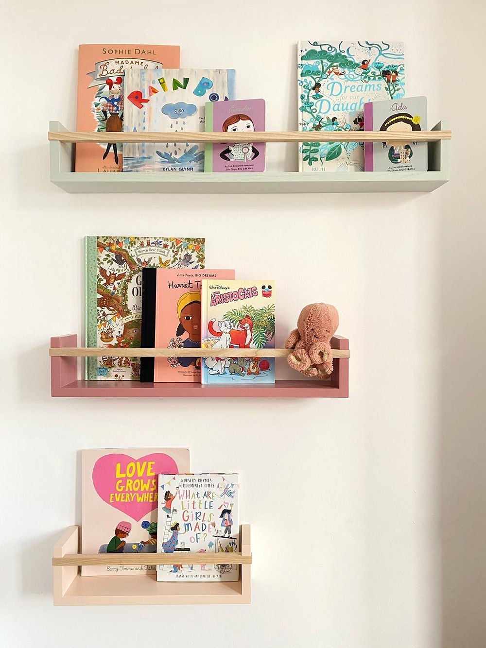 Buy Autumns Corner - The Colour Pop Bookshelf | Bookshelf for kids by Learning Bugs UK