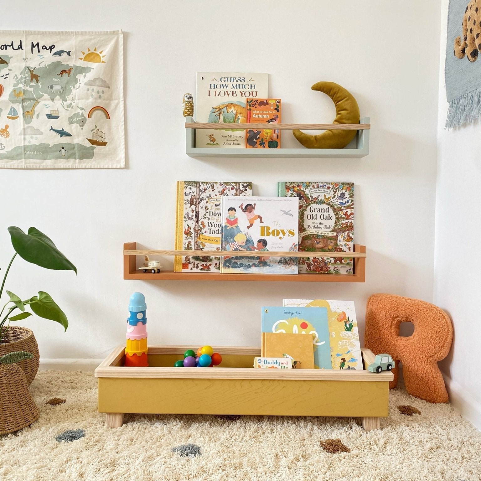 Buy Autumns Corner - The Colour Pop Bookshelf | Bookshelf for kids by Learning Bugs UK