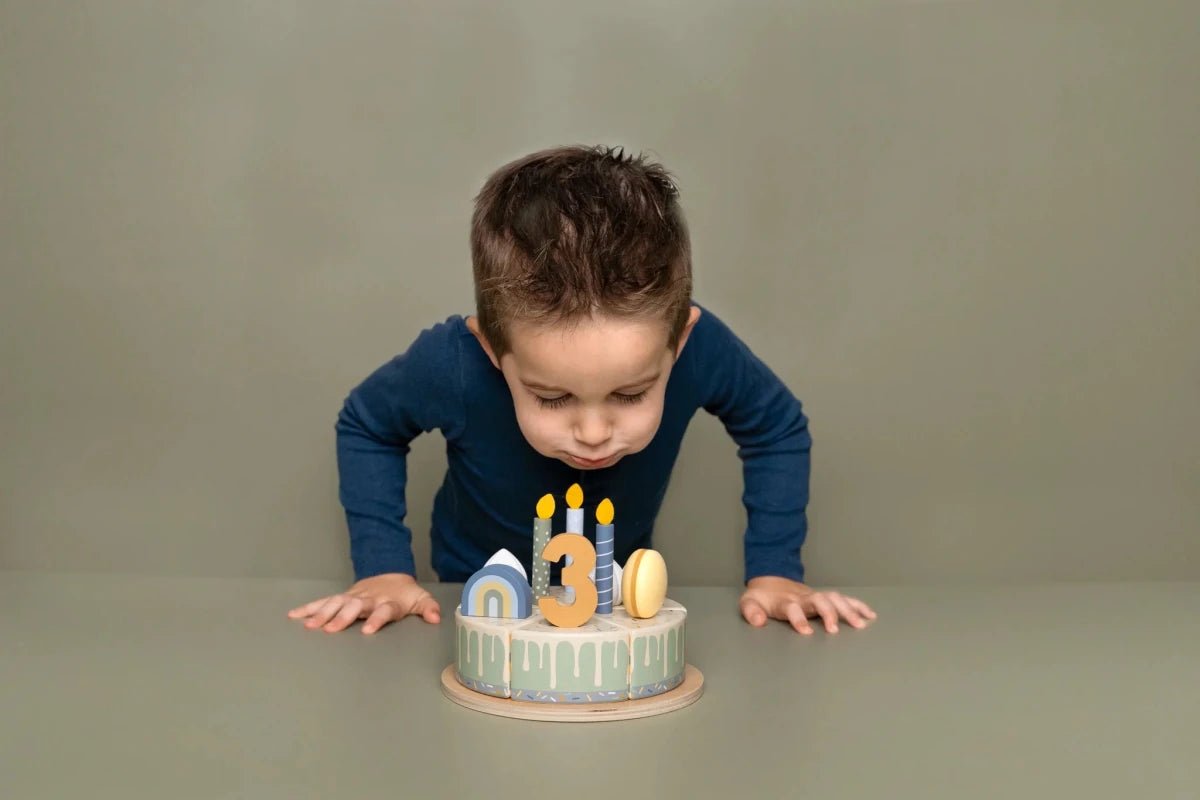 Little Dutch Birthday Crown & Wooden Birthday Cake Toy Set | Pink or Blue, Mix or Match – Fancy Dress for children, available at Learning Bugs UK