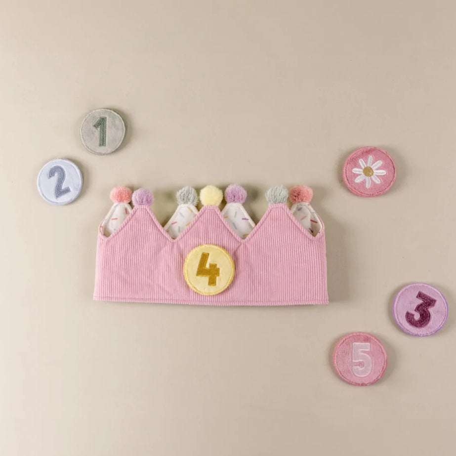 Birthday Crown With Numbers Pink – for children, available at Learning Bugs UK