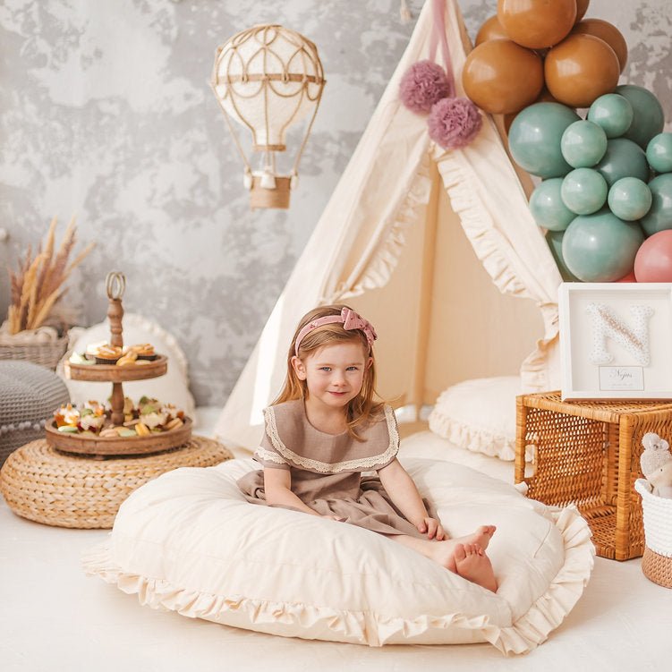MINICAMP Teepee Tent for Kids with Ruffled Trim – Teepees for children, available at Learning Bugs UK