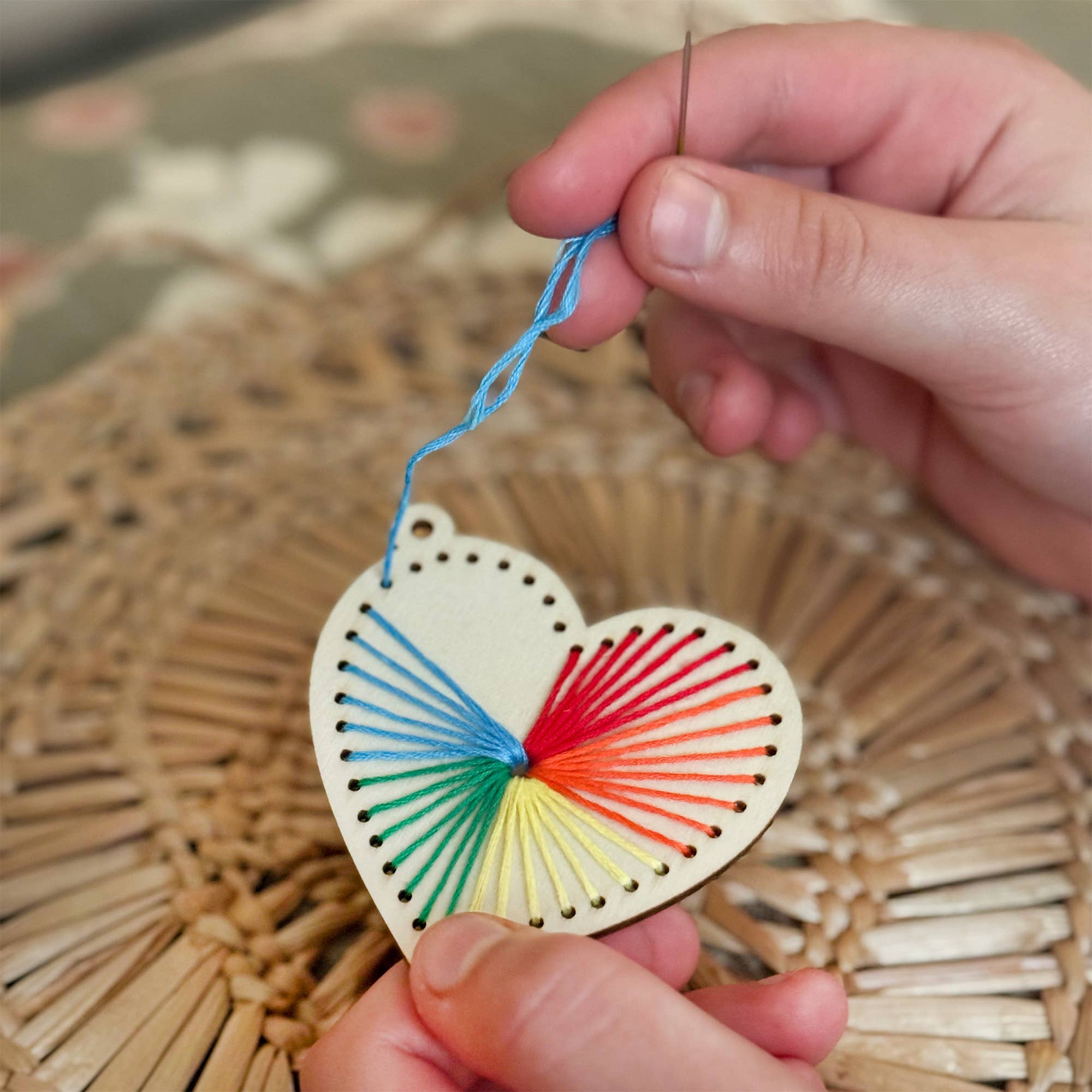 Buy Heart Keyring Craft Kit | Art and Craft Box for kids by Learning Bugs UK