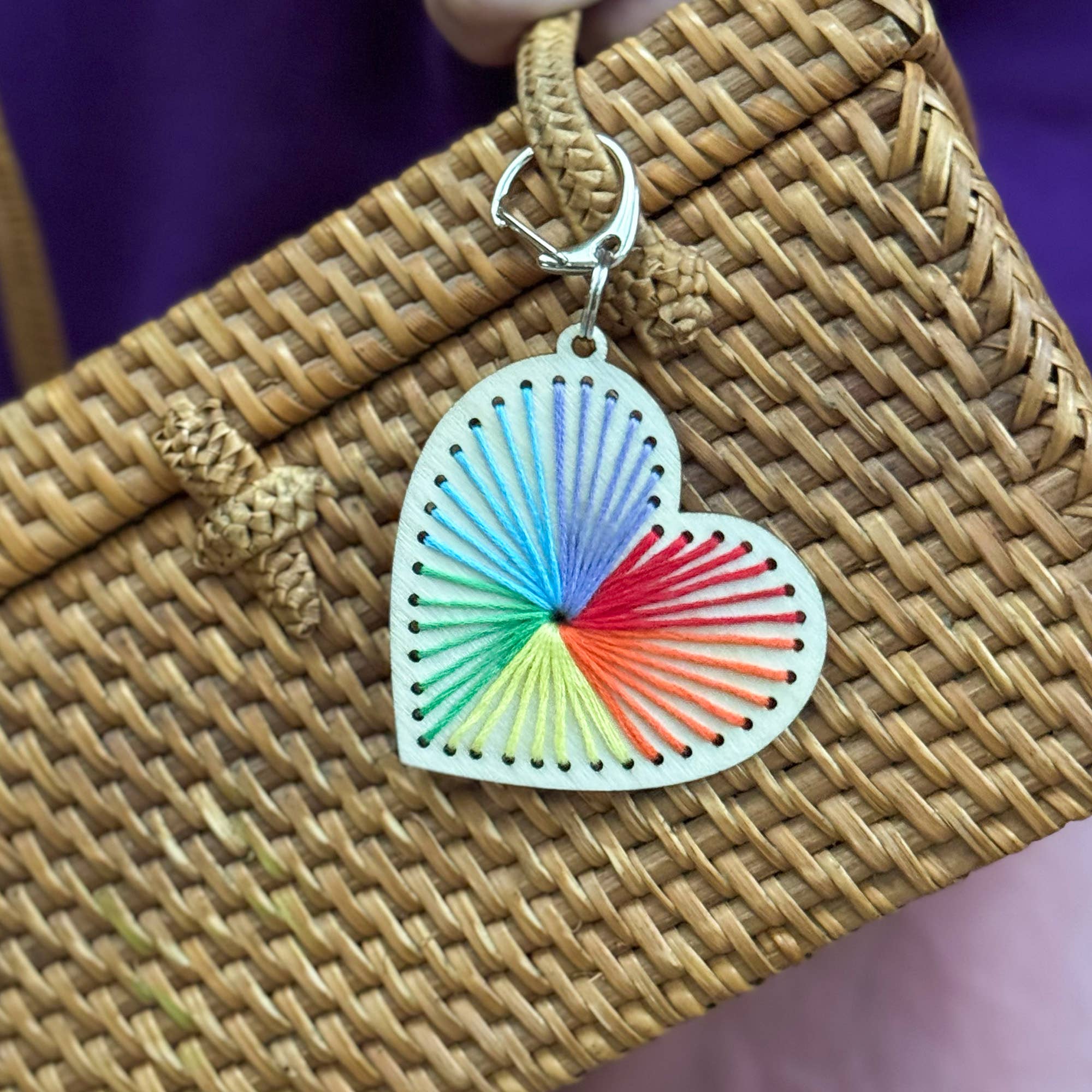 Buy Heart Keyring Craft Kit | Art and Craft Box for kids by Learning Bugs UK