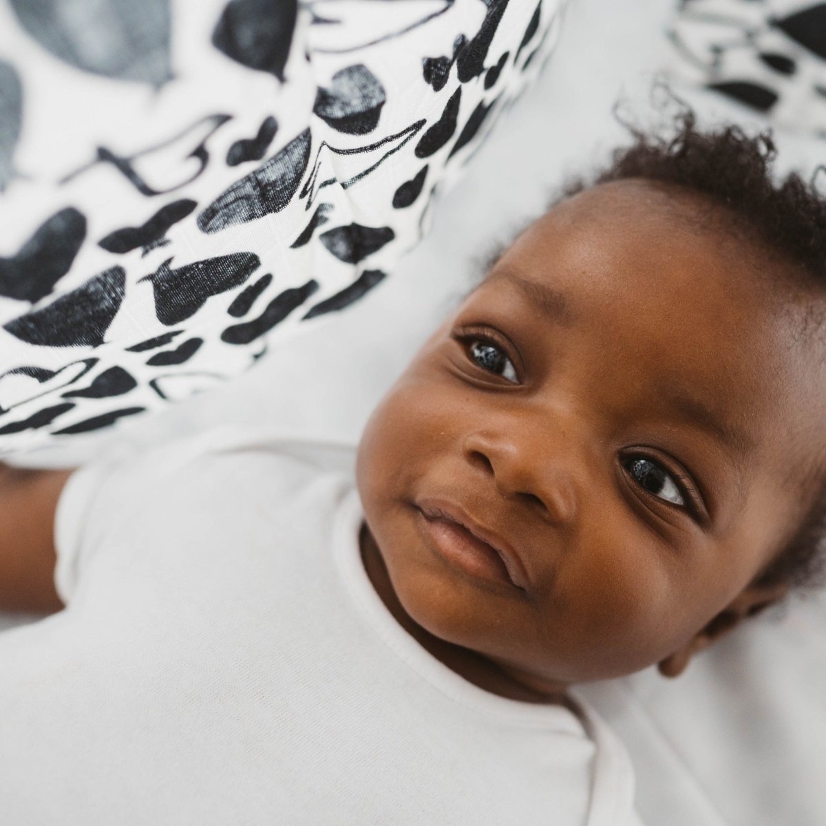 Love Heart Single Sensory Muslin – Muslin squares for children, available at Learning Bugs UK