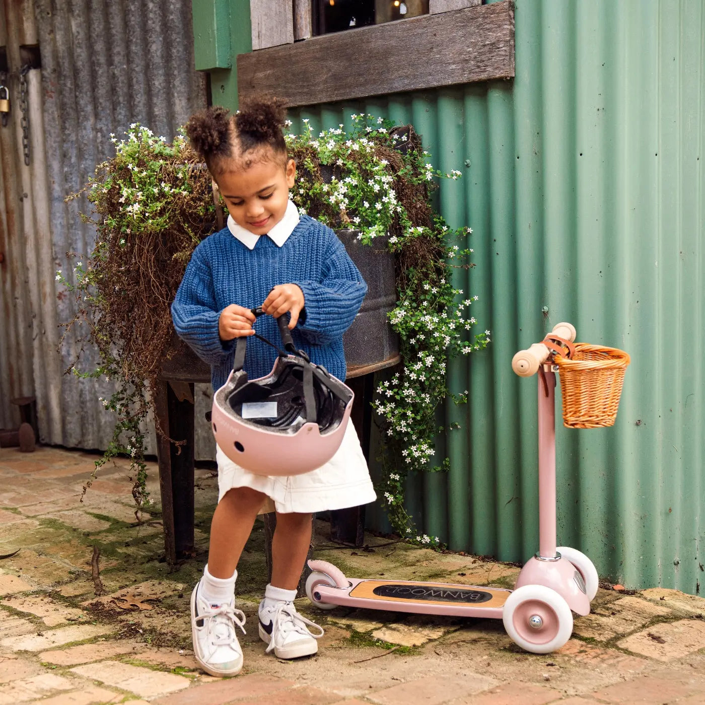 Banwood Scooter – Stylish 3-Wheel Kids Scooter (Dusty Pink)