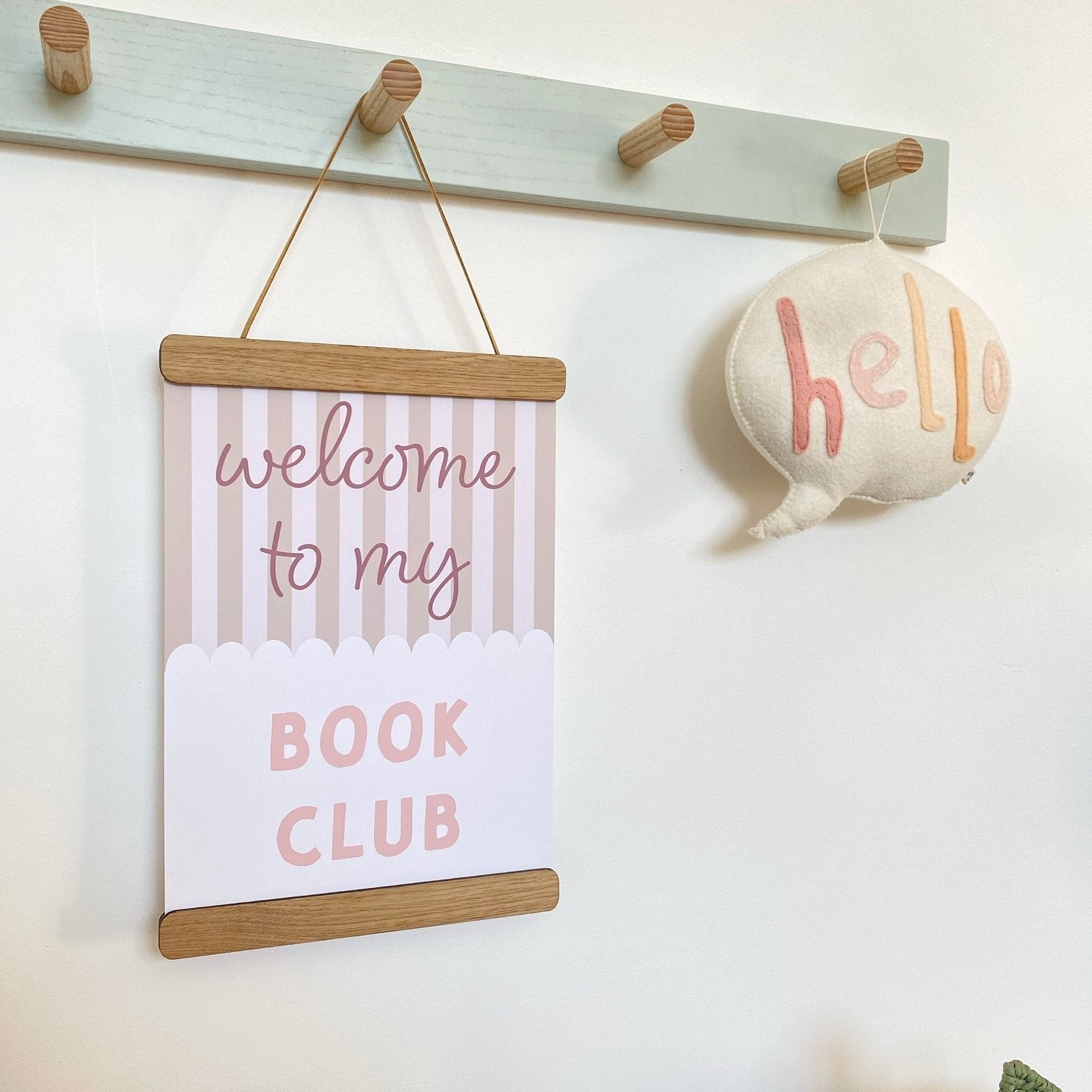 Buy Straight Magnetic Picture Frame | Wall Hangings / Display for kids by Learning Bugs UK