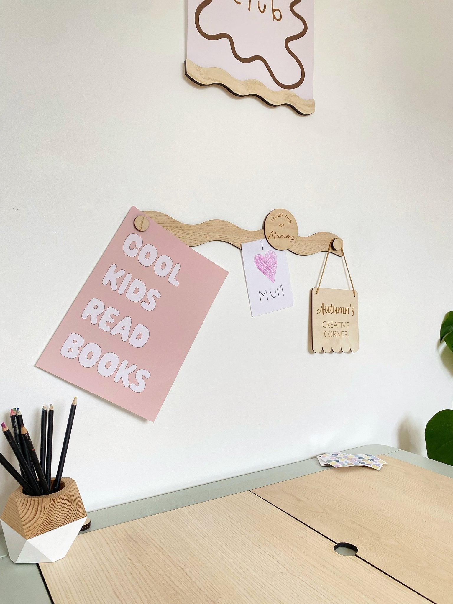 Buy The Art Display Bar - Wavy - Ash | Wall Hangings / Display for kids by Learning Bugs UK