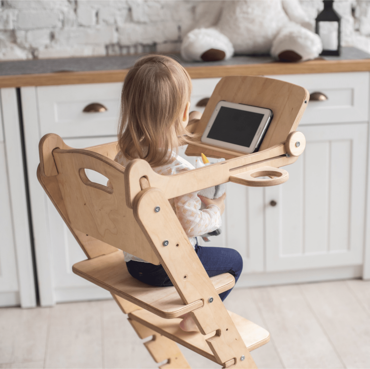 Goodevas Montessori Growing Chair with Tabletop – Beige – High Chairs for children, available at Learning Bugs UK